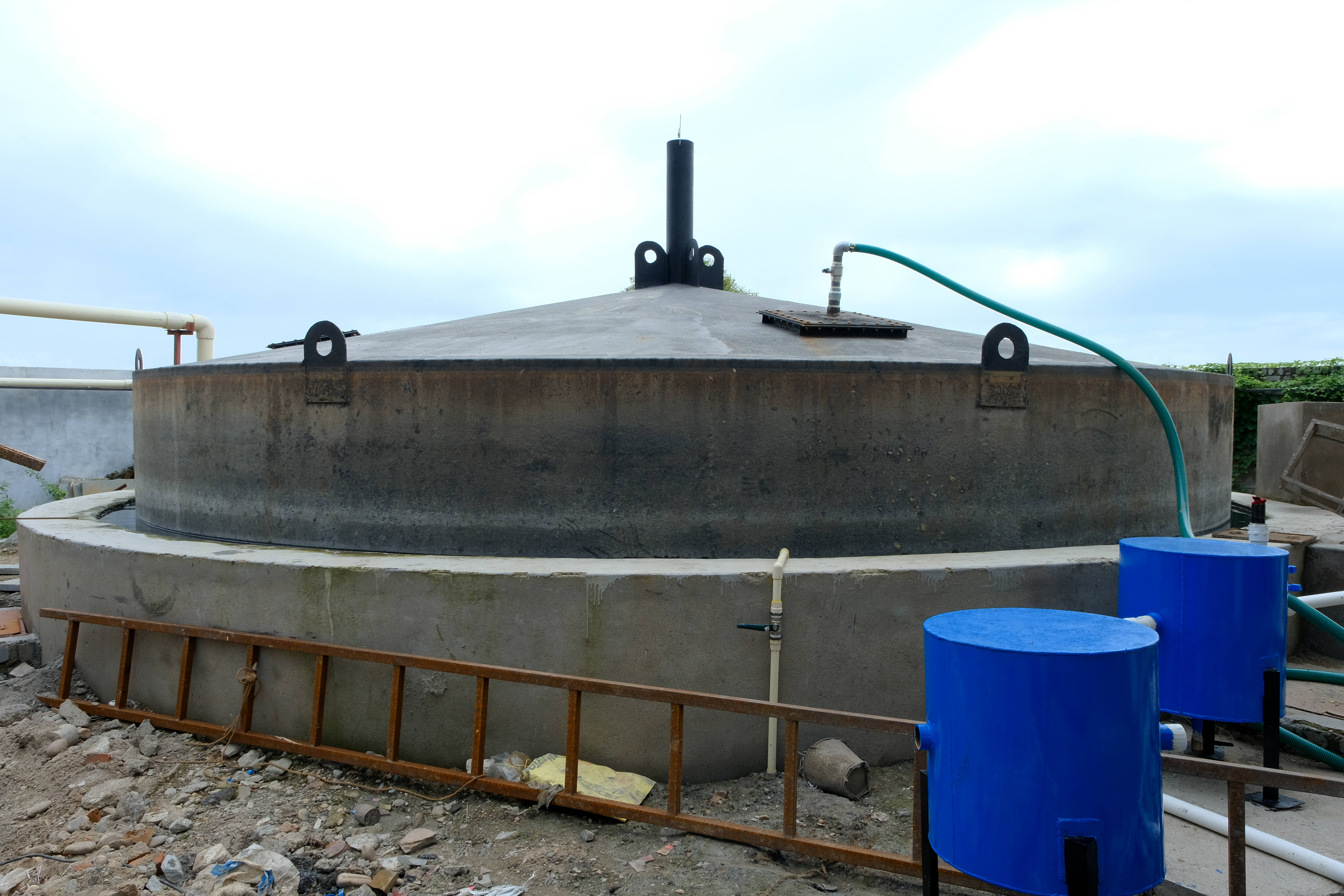 Biogas dome at S.S Dairy Farm